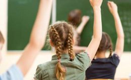 Okullarda ara tatil devam edecek, yaz tatili kısalacak