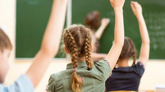 Okullarda ara tatil devam edecek, yaz tatili kısalacak