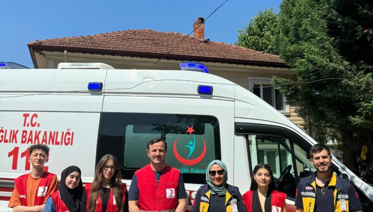 Türk Kızılay Akyazı Şubesi Akyazı 4 Nolu Paramedik İstasyonunu ziyaret etti